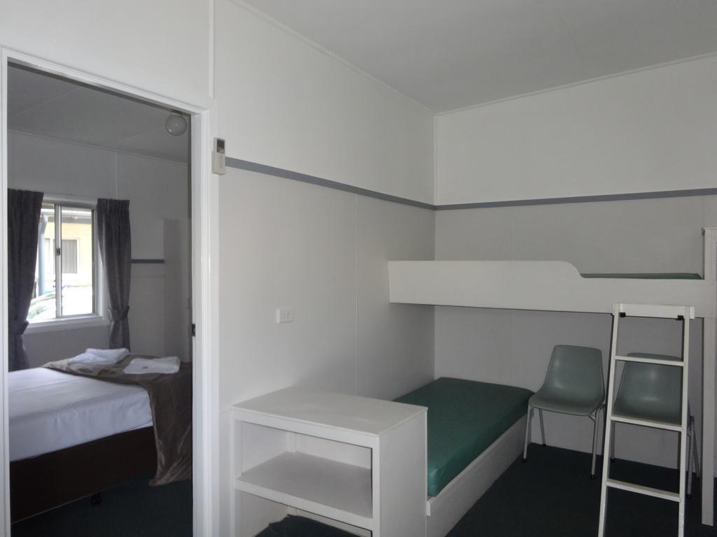 Caseys Beach Holiday Park Sunshine Bay Dış mekan fotoğraf