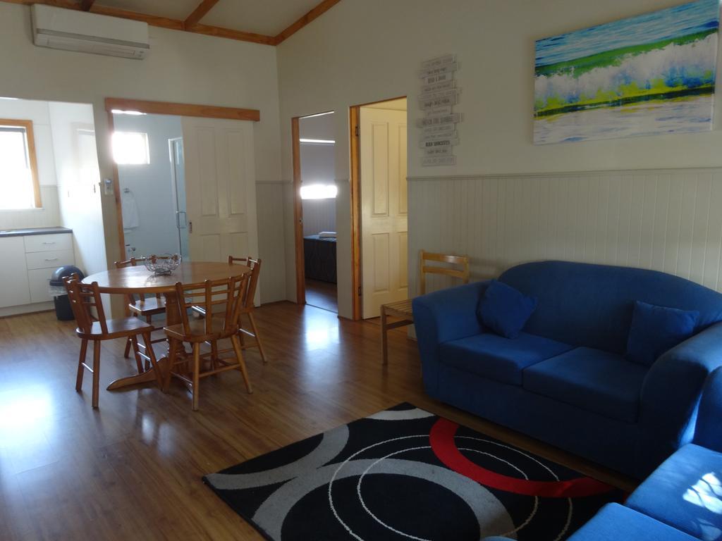 Caseys Beach Holiday Park Sunshine Bay Dış mekan fotoğraf