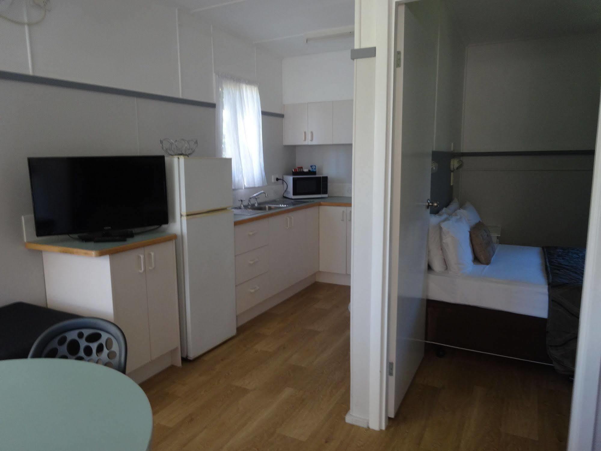 Caseys Beach Holiday Park Sunshine Bay Dış mekan fotoğraf